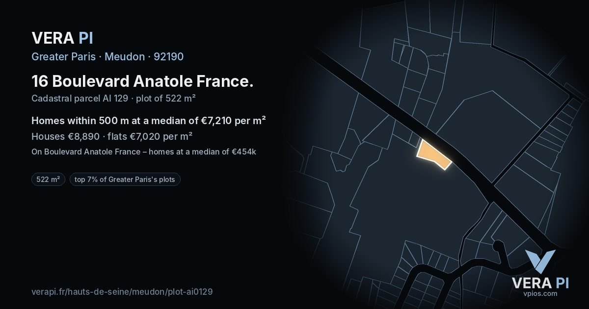 16 Boulevard Anatole France, Meudon at night – the plot lit, the parcels around coloured by the prices near them