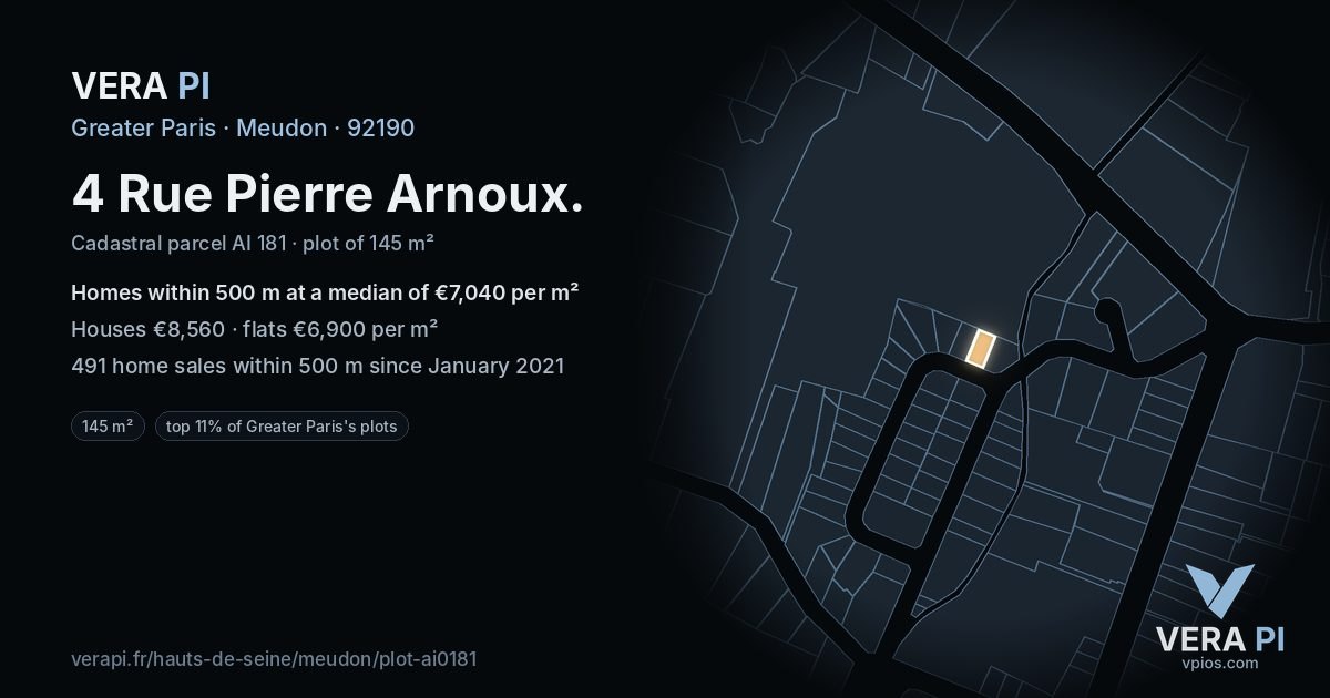 4 Rue Pierre Arnoux, Meudon at night – the plot lit, the parcels around coloured by the prices near them