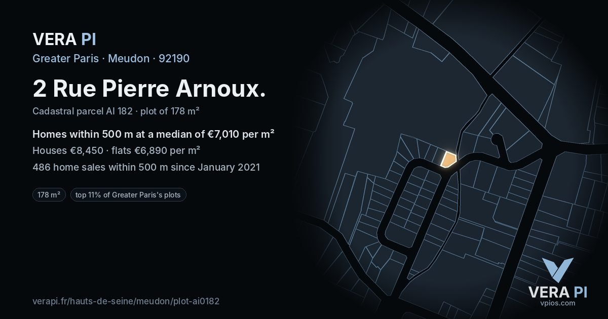 2 Rue Pierre Arnoux, Meudon at night – the plot lit, the parcels around coloured by the prices near them
