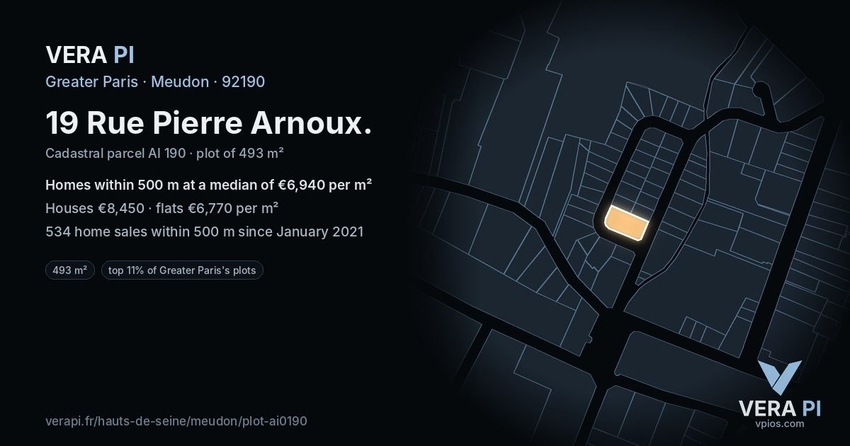 19 Rue Pierre Arnoux, Meudon at night – the plot lit, the parcels around coloured by the prices near them