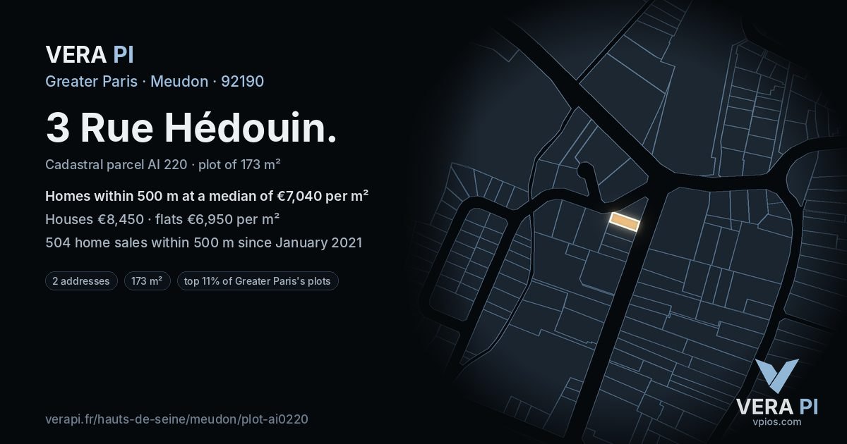 3 Rue Hédouin, Meudon at night – the plot lit, the parcels around coloured by the prices near them