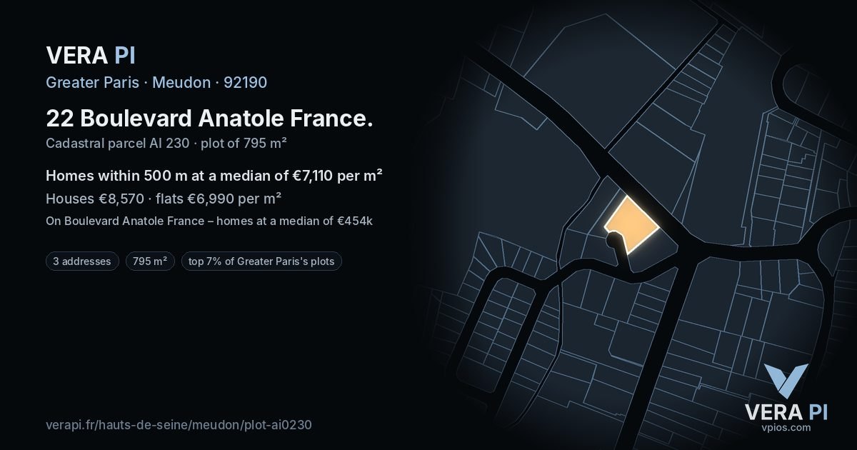 22 Boulevard Anatole France, Meudon at night – the plot lit, the parcels around coloured by the prices near them
