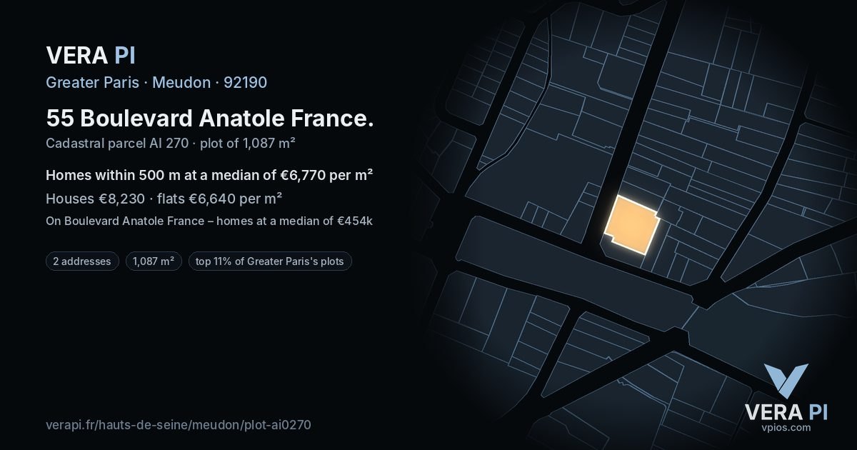 55 Boulevard Anatole France, Meudon at night – the plot lit, the parcels around coloured by the prices near them