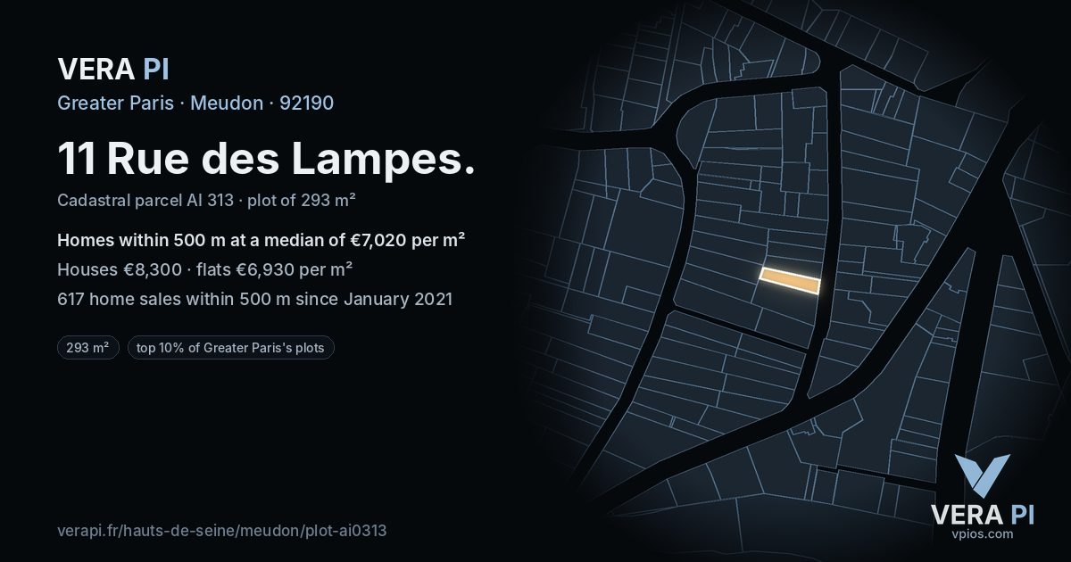 11 Rue des Lampes, Meudon at night – the plot lit, the parcels around coloured by the prices near them