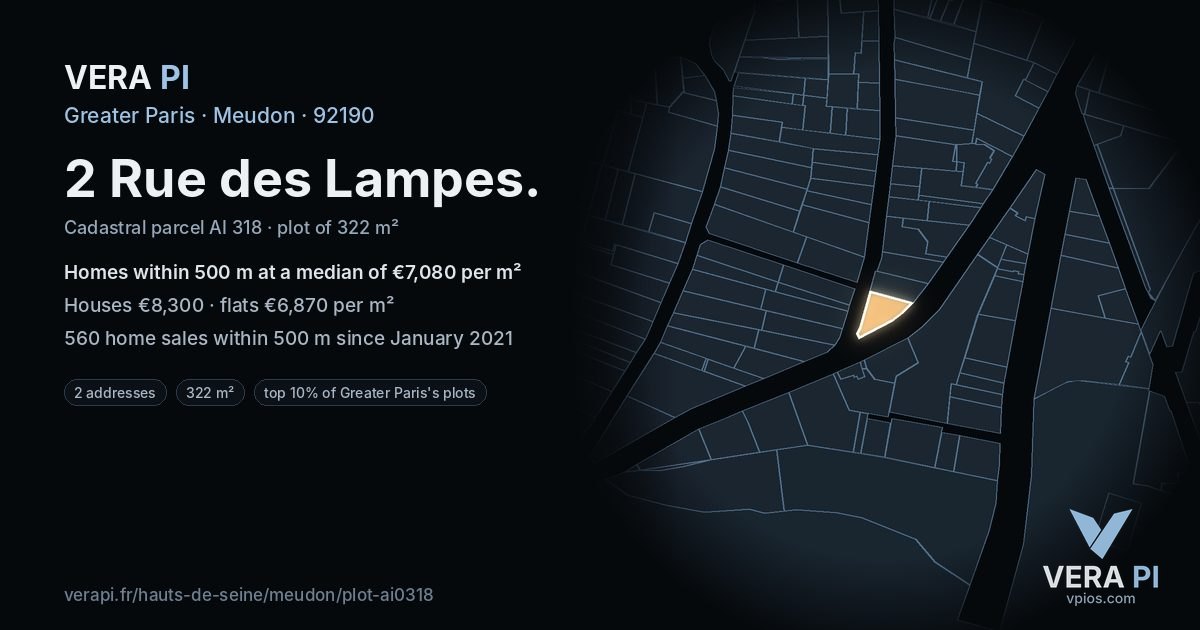 2 Rue des Lampes, Meudon at night – the plot lit, the parcels around coloured by the prices near them
