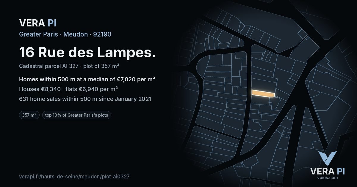 16 Rue des Lampes, Meudon at night – the plot lit, the parcels around coloured by the prices near them