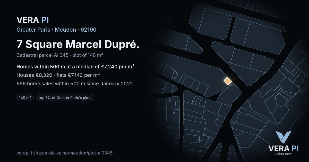 7 Square Marcel Dupré, Meudon at night – the plot lit, the parcels around coloured by the prices near them
