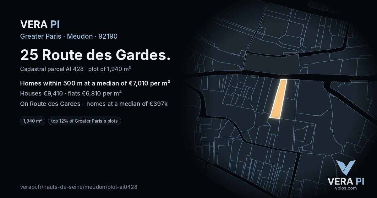 25 Route des Gardes, Meudon at night – the plot lit, the parcels around coloured by the prices near them