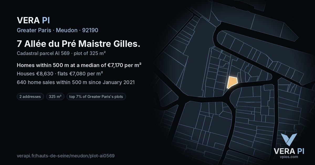 7 Allée du Pré Maistre Gilles, Meudon at night – the plot lit, the parcels around coloured by the prices near them