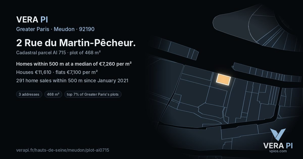 2 Rue du Martin-Pêcheur, Meudon at night – the plot lit, the parcels around coloured by the prices near them