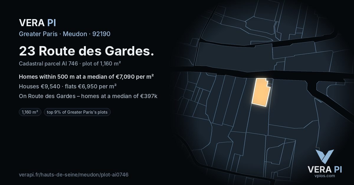 23 Route des Gardes, Meudon at night – the plot lit, the parcels around coloured by the prices near them