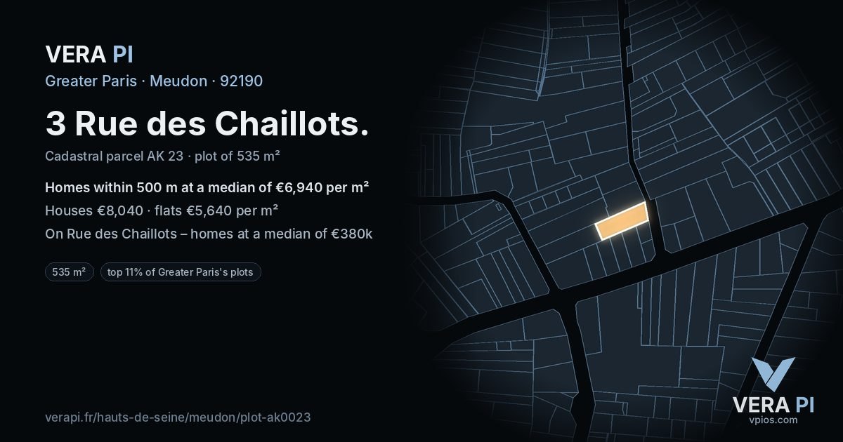 3 Rue des Chaillots, Meudon at night – the plot lit, the parcels around coloured by the prices near them