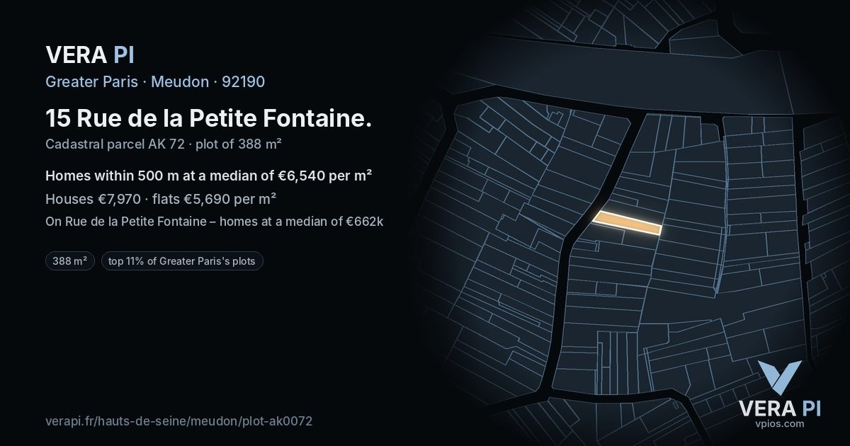 15 Rue de la Petite Fontaine, Meudon at night – the plot lit, the parcels around coloured by the prices near them