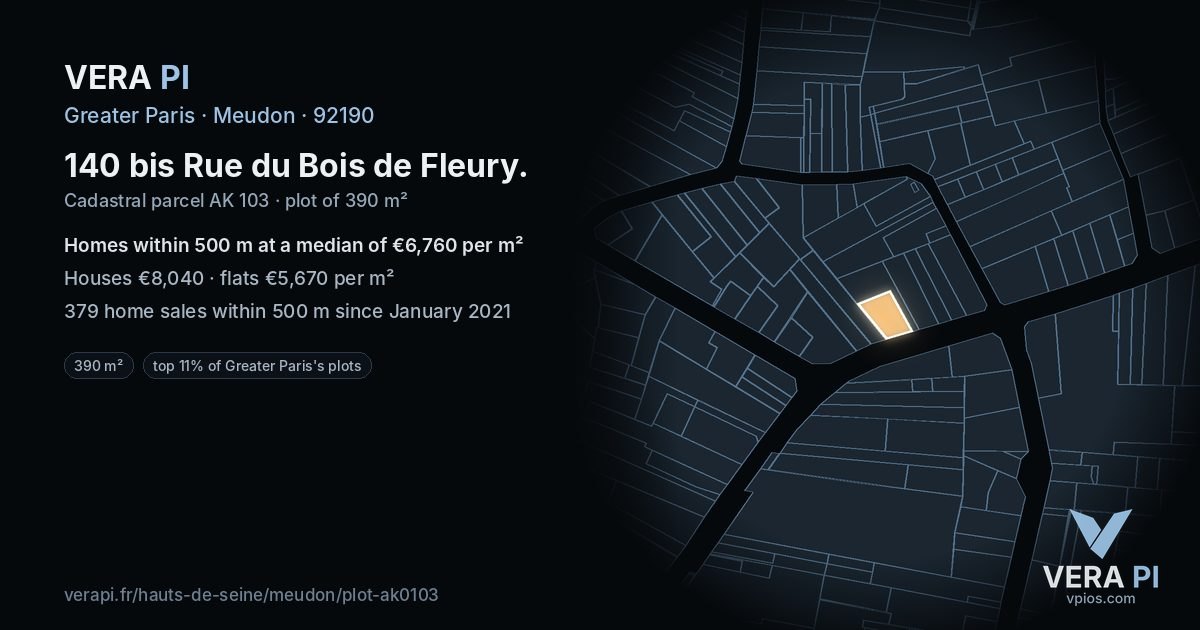 140 bis Rue du Bois de Fleury, Meudon at night – the plot lit, the parcels around coloured by the prices near them