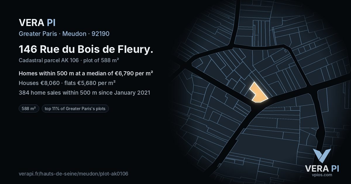 146 Rue du Bois de Fleury, Meudon at night – the plot lit, the parcels around coloured by the prices near them