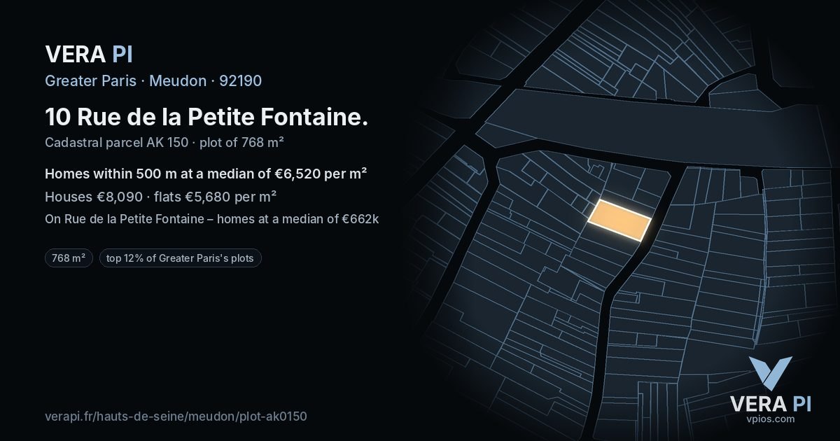 10 Rue de la Petite Fontaine, Meudon at night – the plot lit, the parcels around coloured by the prices near them