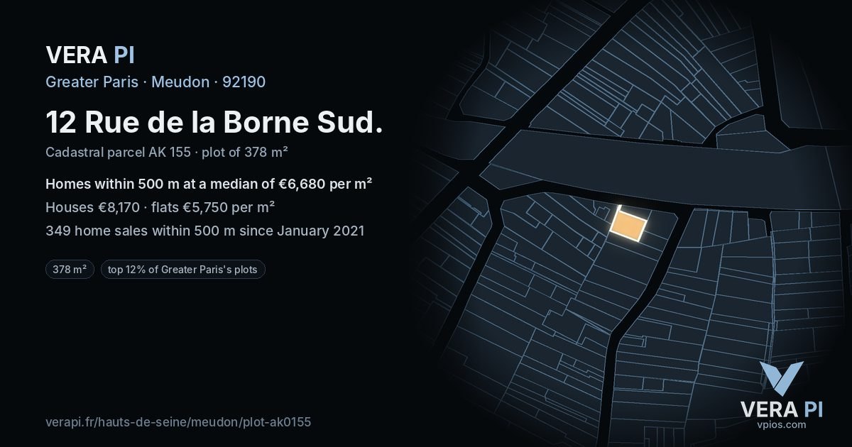 12 Rue de la Borne Sud, Meudon at night – the plot lit, the parcels around coloured by the prices near them