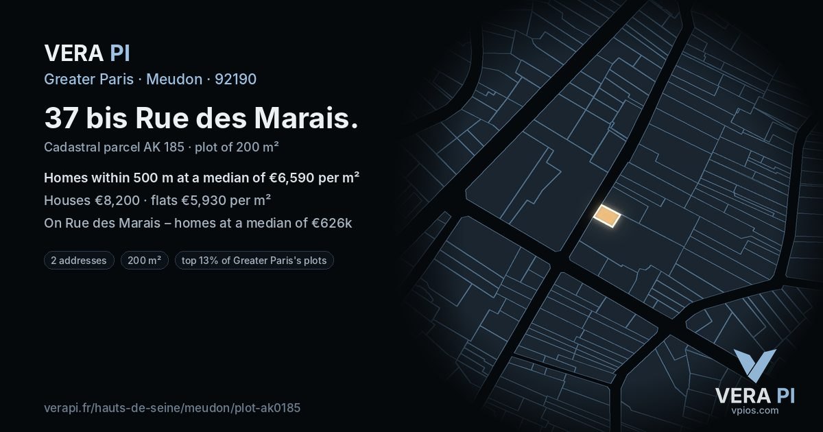 37 bis Rue des Marais, Meudon at night – the plot lit, the parcels around coloured by the prices near them