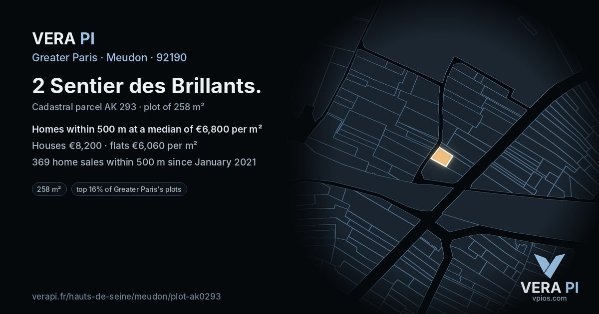 2 Sentier des Brillants, Meudon at night – the plot lit, the parcels around coloured by the prices near them