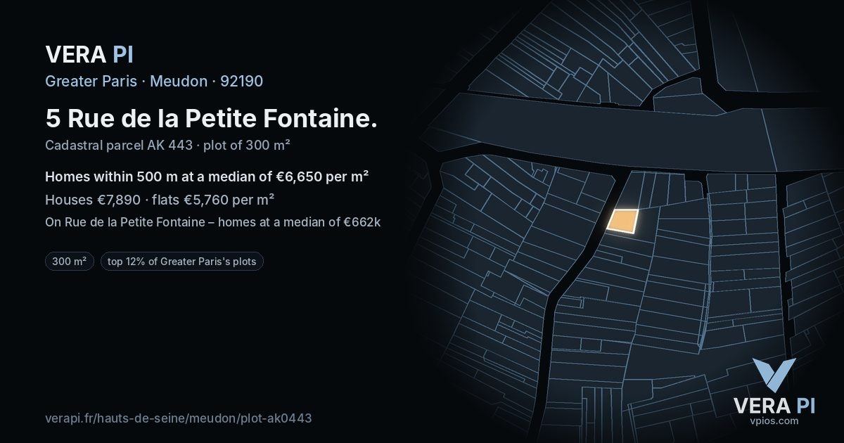 5 Rue de la Petite Fontaine, Meudon at night – the plot lit, the parcels around coloured by the prices near them