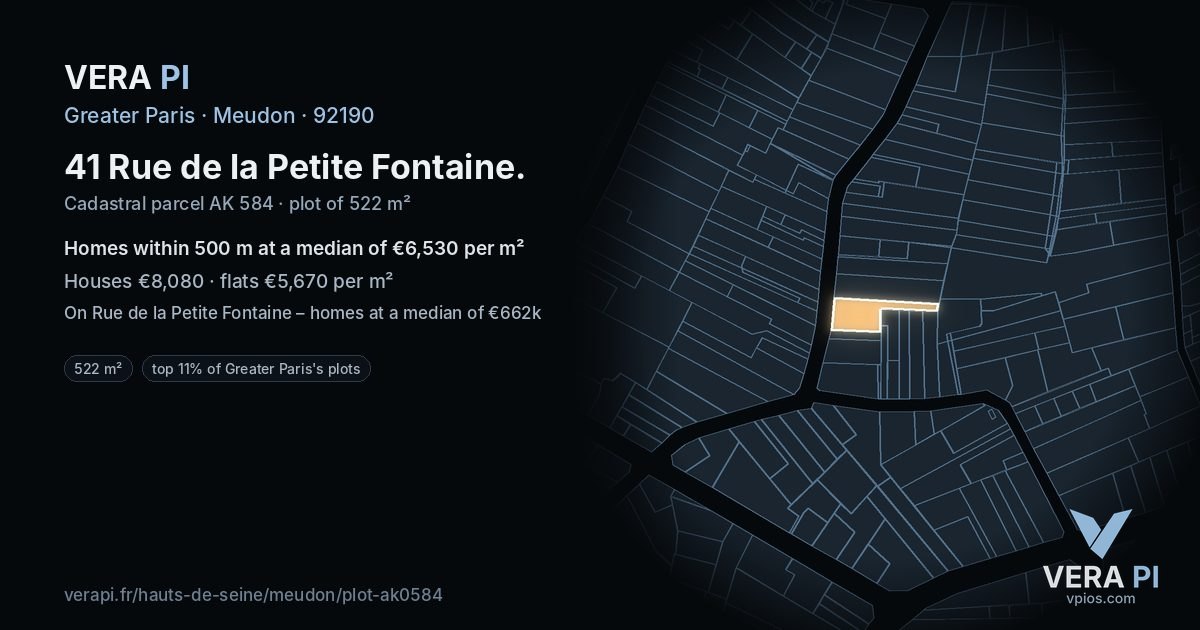 41 Rue de la Petite Fontaine, Meudon at night – the plot lit, the parcels around coloured by the prices near them