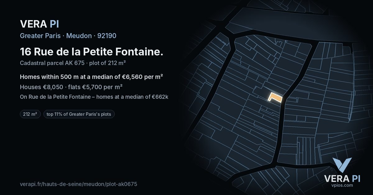 16 Rue de la Petite Fontaine, Meudon at night – the plot lit, the parcels around coloured by the prices near them