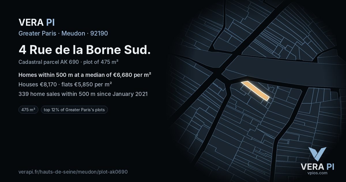 4 Rue de la Borne Sud, Meudon at night – the plot lit, the parcels around coloured by the prices near them