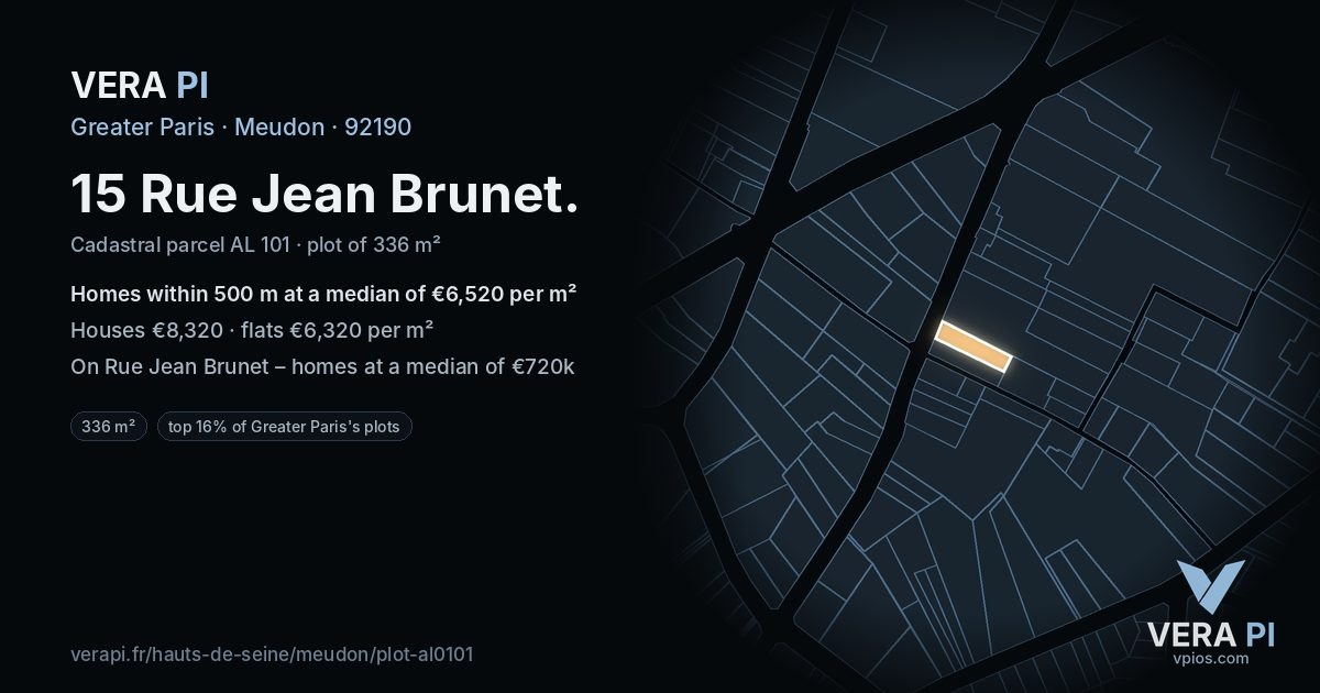 15 Rue Jean Brunet, Meudon at night – the plot lit, the parcels around coloured by the prices near them