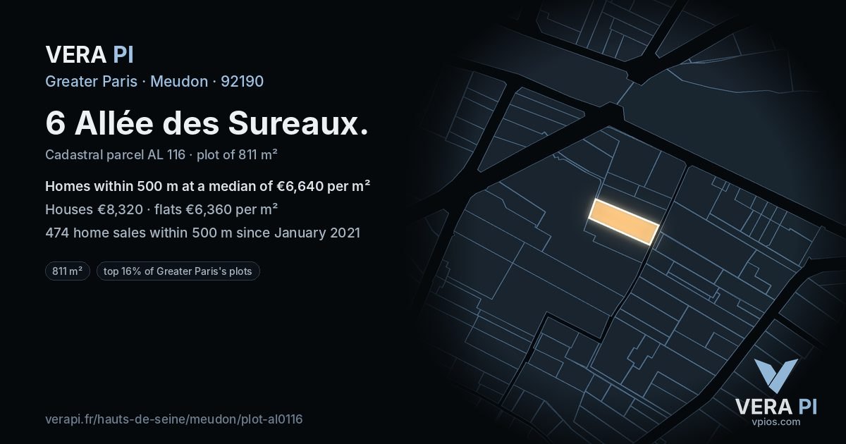 6 Allée des Sureaux, Meudon at night – the plot lit, the parcels around coloured by the prices near them