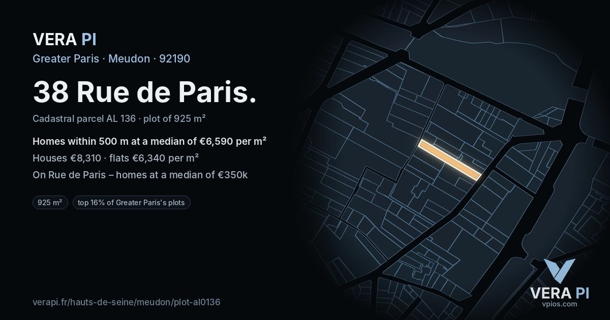 38 Rue de Paris, Meudon at night – the plot lit, the parcels around coloured by the prices near them
