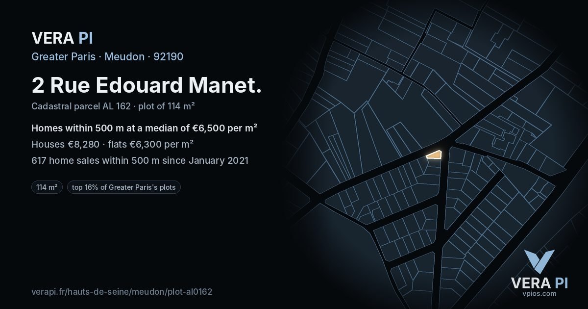 2 Rue Edouard Manet, Meudon at night – the plot lit, the parcels around coloured by the prices near them