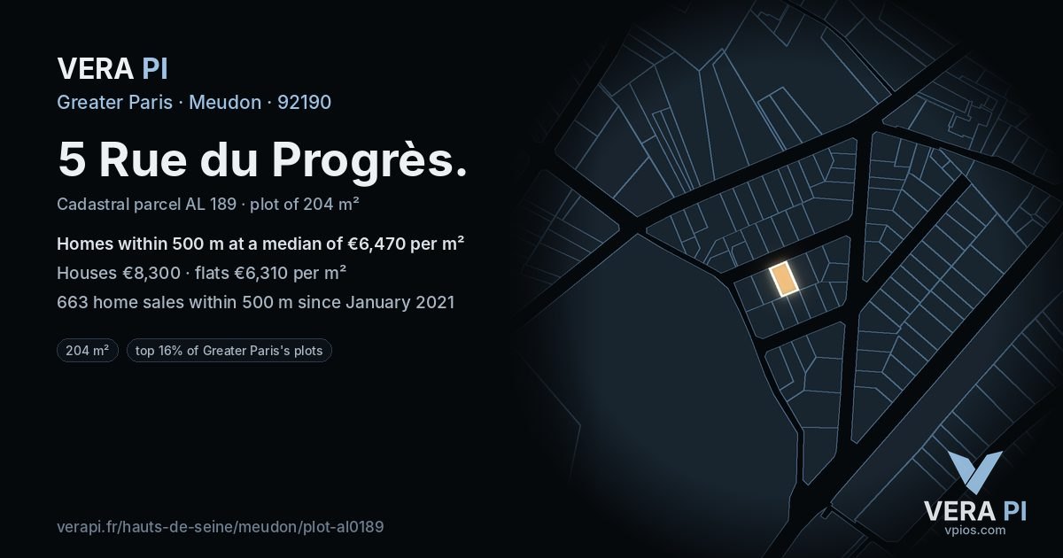 5 Rue du Progrès, Meudon at night – the plot lit, the parcels around coloured by the prices near them