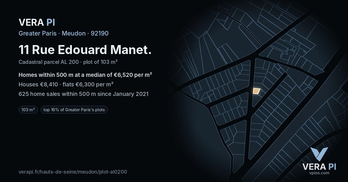 11 Rue Edouard Manet, Meudon at night – the plot lit, the parcels around coloured by the prices near them