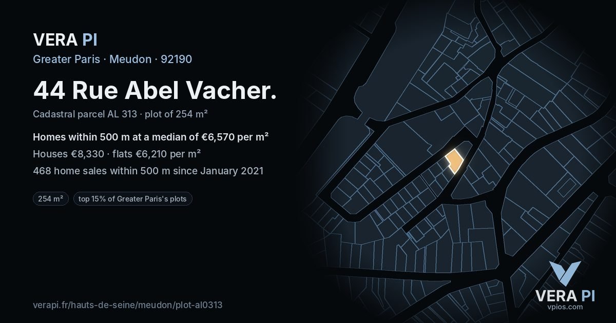 44 Rue Abel Vacher, Meudon at night – the plot lit, the parcels around coloured by the prices near them