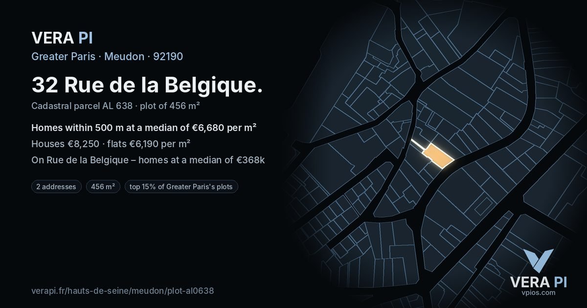 32 Rue de la Belgique, Meudon at night – the plot lit, the parcels around coloured by the prices near them