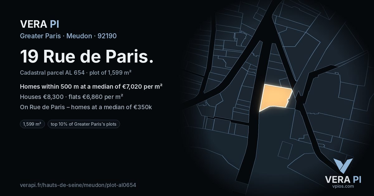 19 Rue de Paris, Meudon at night – the plot lit, the parcels around coloured by the prices near them