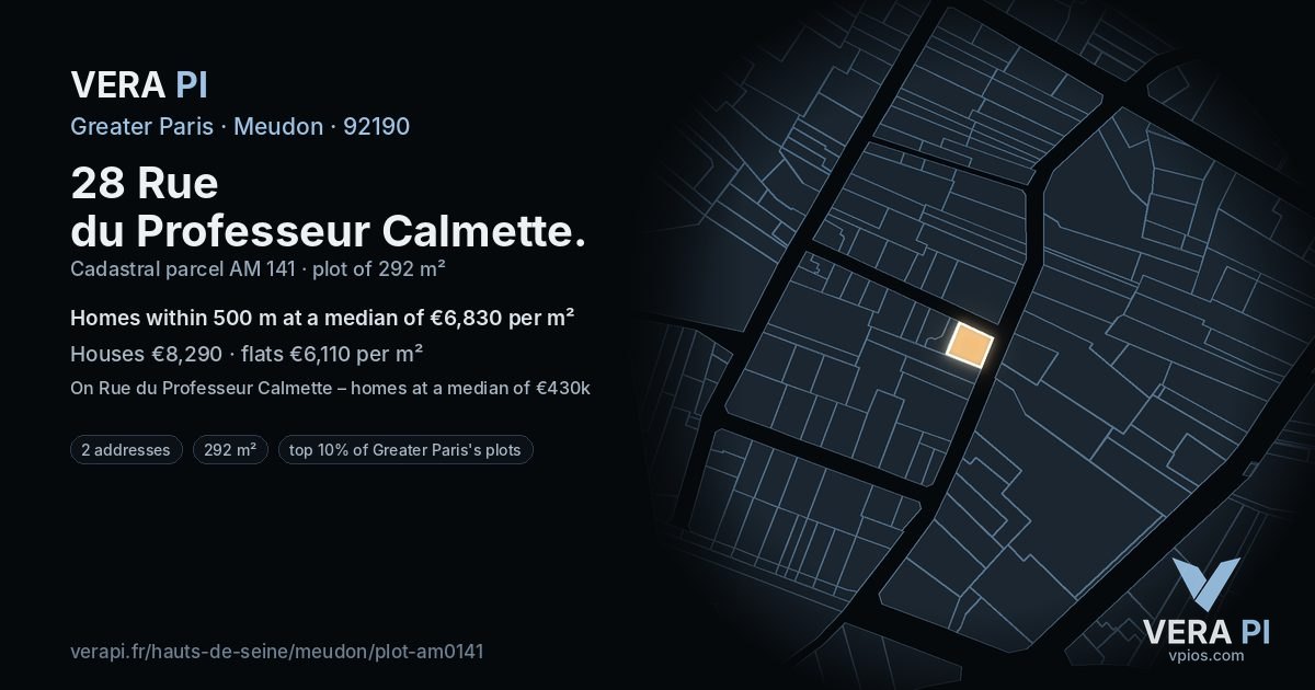 28 Rue du Professeur Calmette, Meudon at night – the plot lit, the parcels around coloured by the prices near them