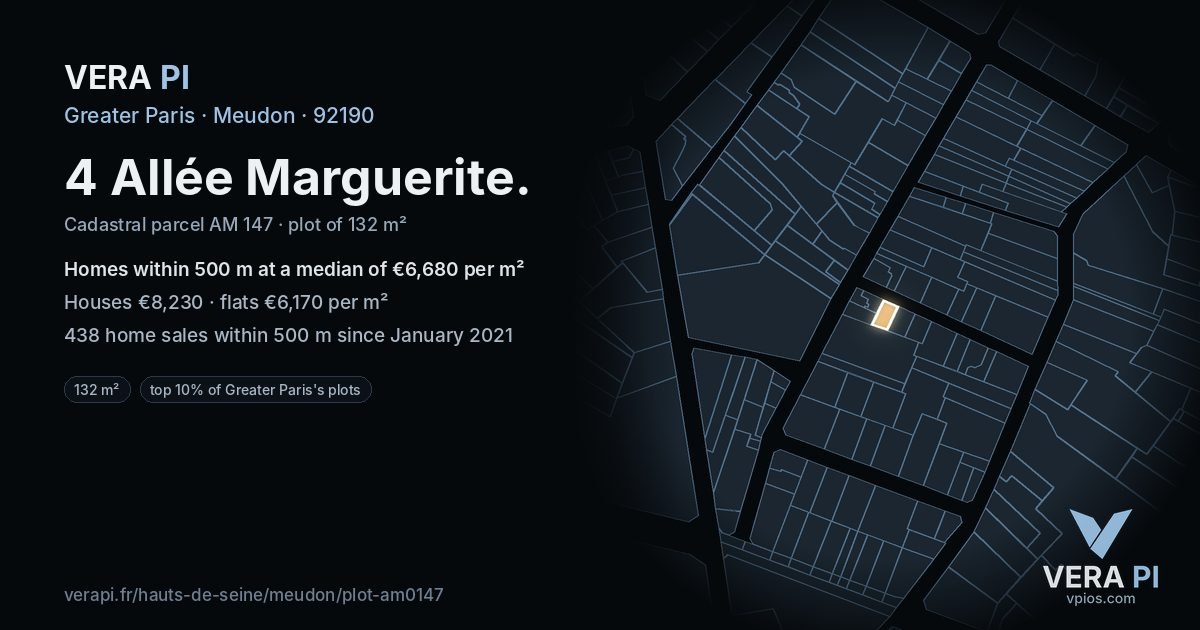 4 Allée Marguerite, Meudon at night – the plot lit, the parcels around coloured by the prices near them