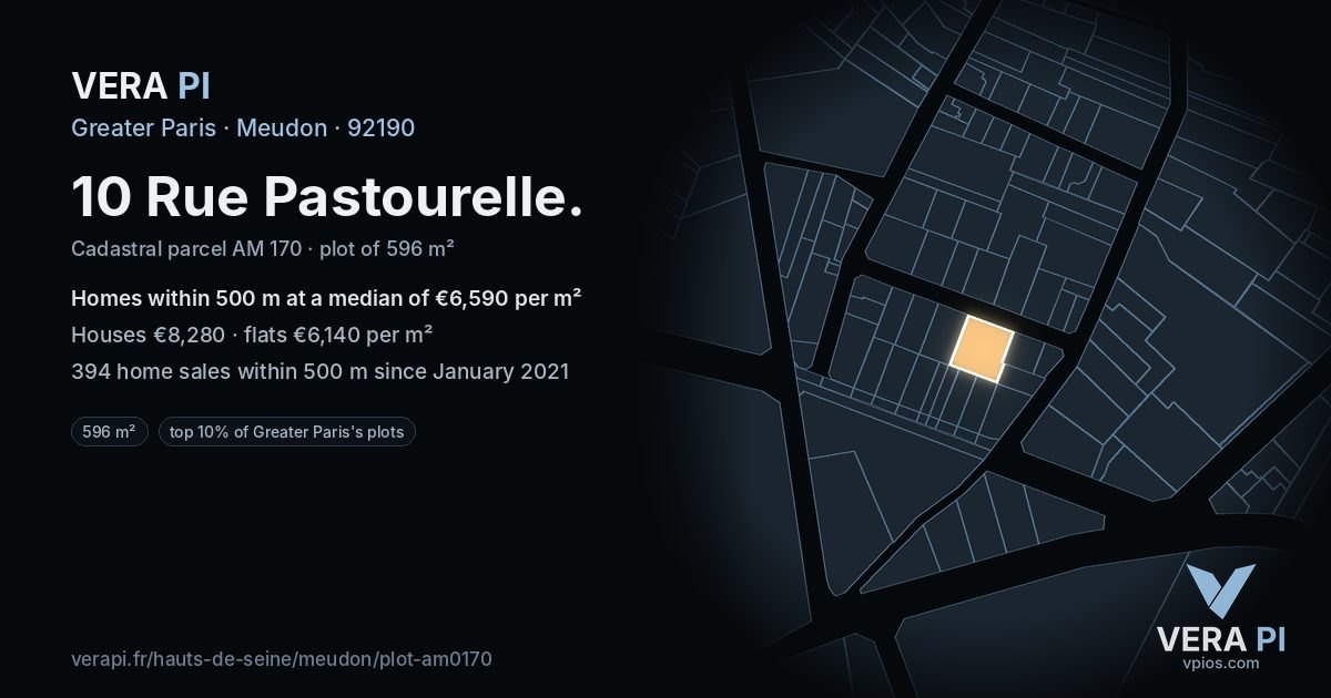 10 Rue Pastourelle, Meudon at night – the plot lit, the parcels around coloured by the prices near them