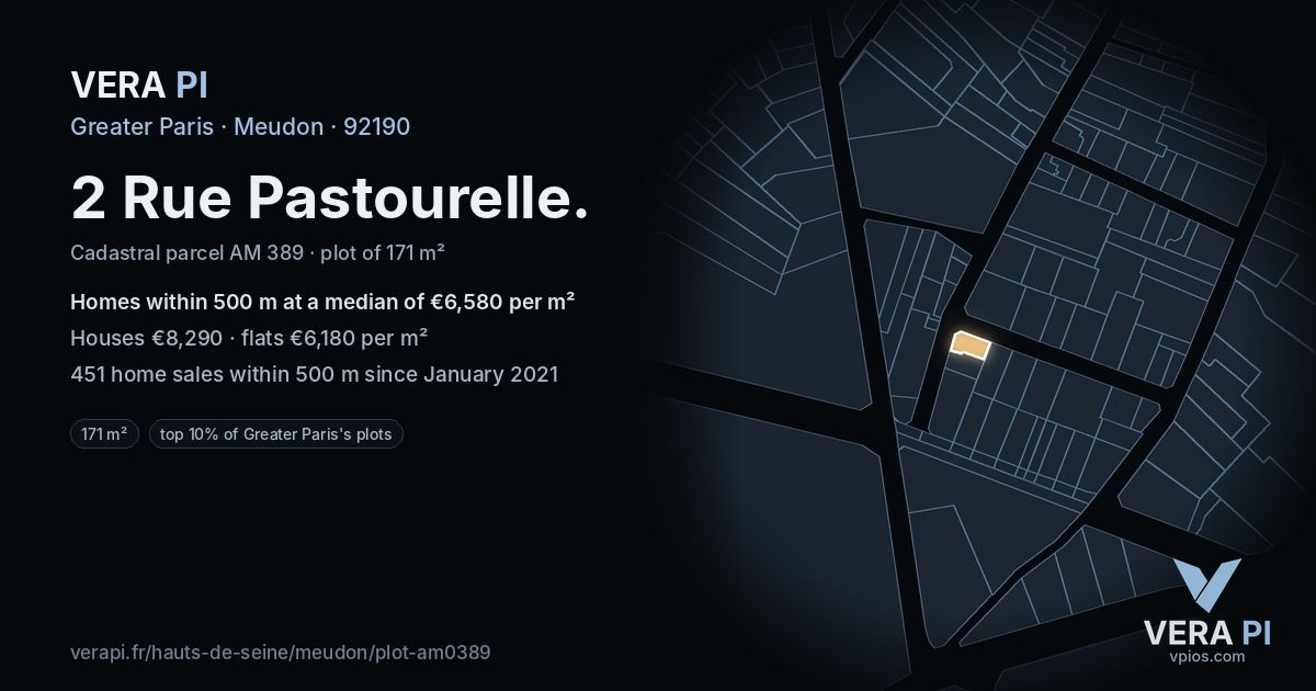 2 Rue Pastourelle, Meudon at night – the plot lit, the parcels around coloured by the prices near them
