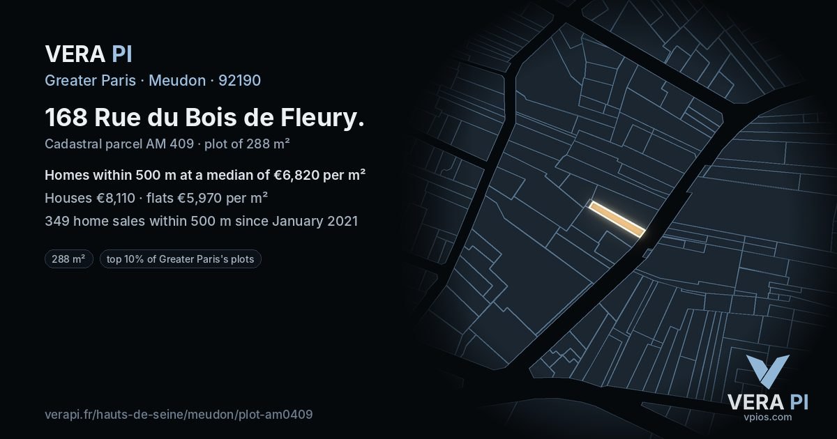 168 Rue du Bois de Fleury, Meudon at night – the plot lit, the parcels around coloured by the prices near them