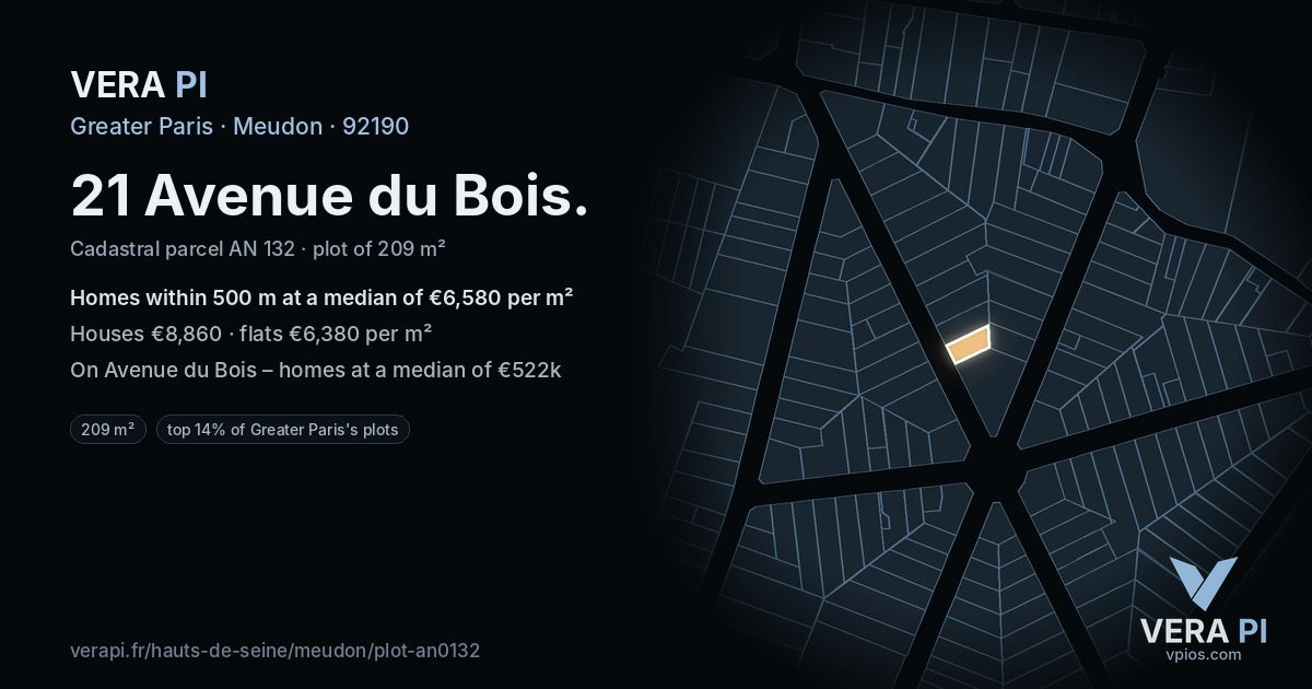 21 Avenue du Bois, Meudon at night – the plot lit, the parcels around coloured by the prices near them