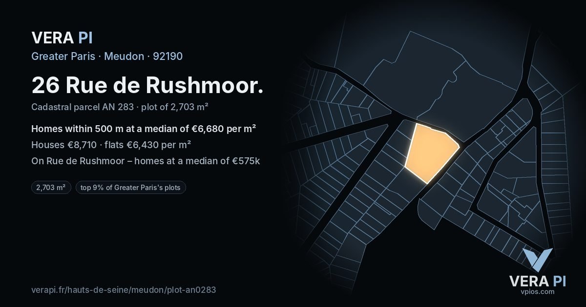 26 Rue de Rushmoor, Meudon at night – the plot lit, the parcels around coloured by the prices near them