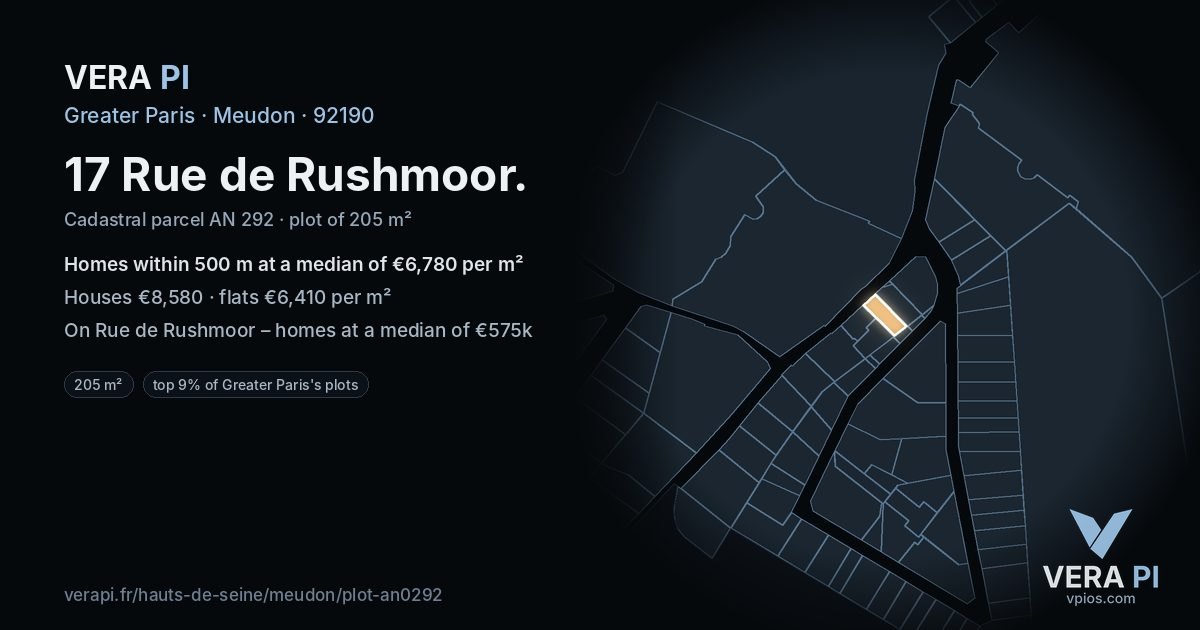 17 Rue de Rushmoor, Meudon at night – the plot lit, the parcels around coloured by the prices near them