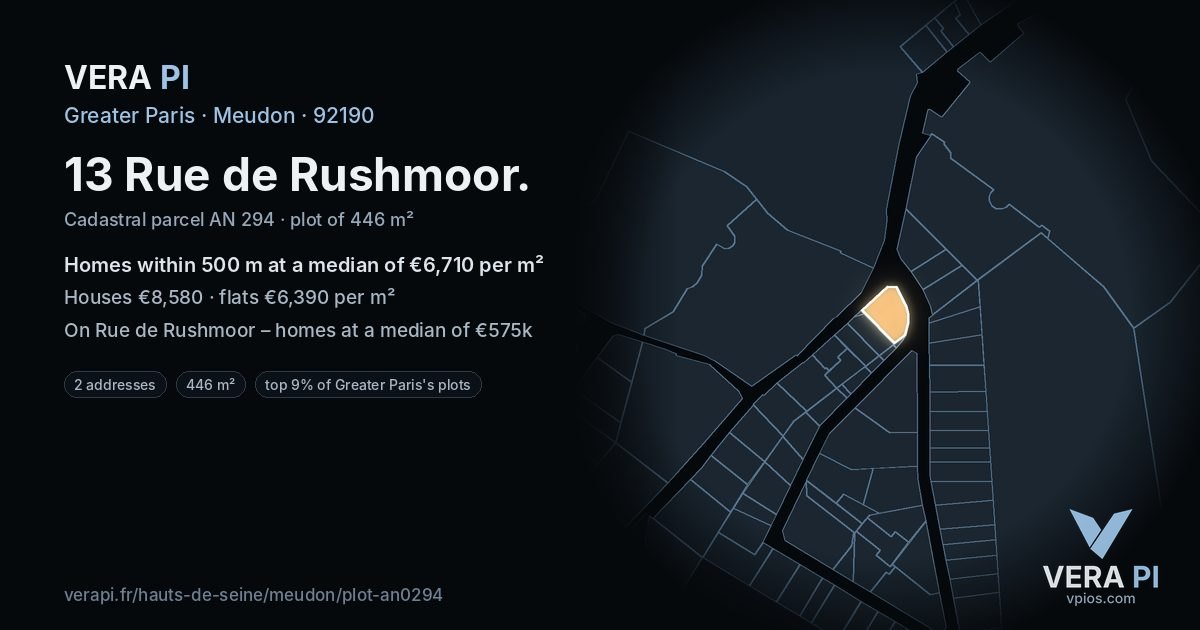 13 Rue de Rushmoor, Meudon at night – the plot lit, the parcels around coloured by the prices near them