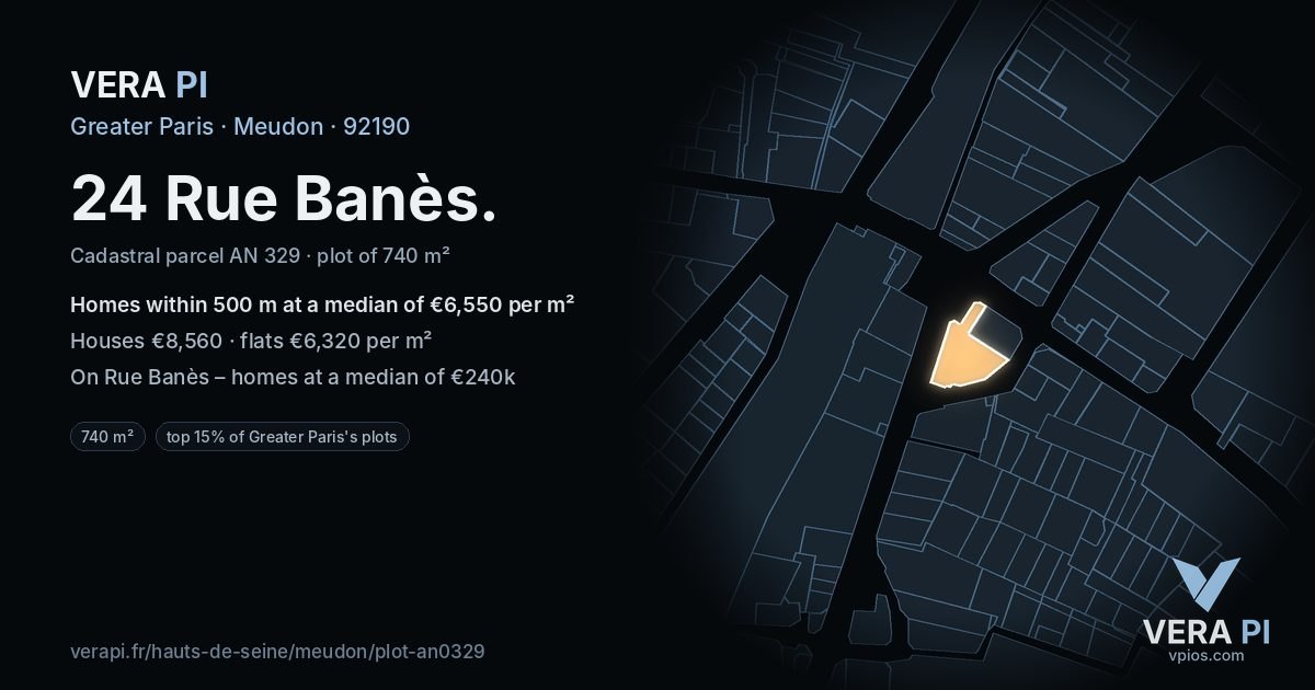 24 Rue Banès, Meudon at night – the plot lit, the parcels around coloured by the prices near them