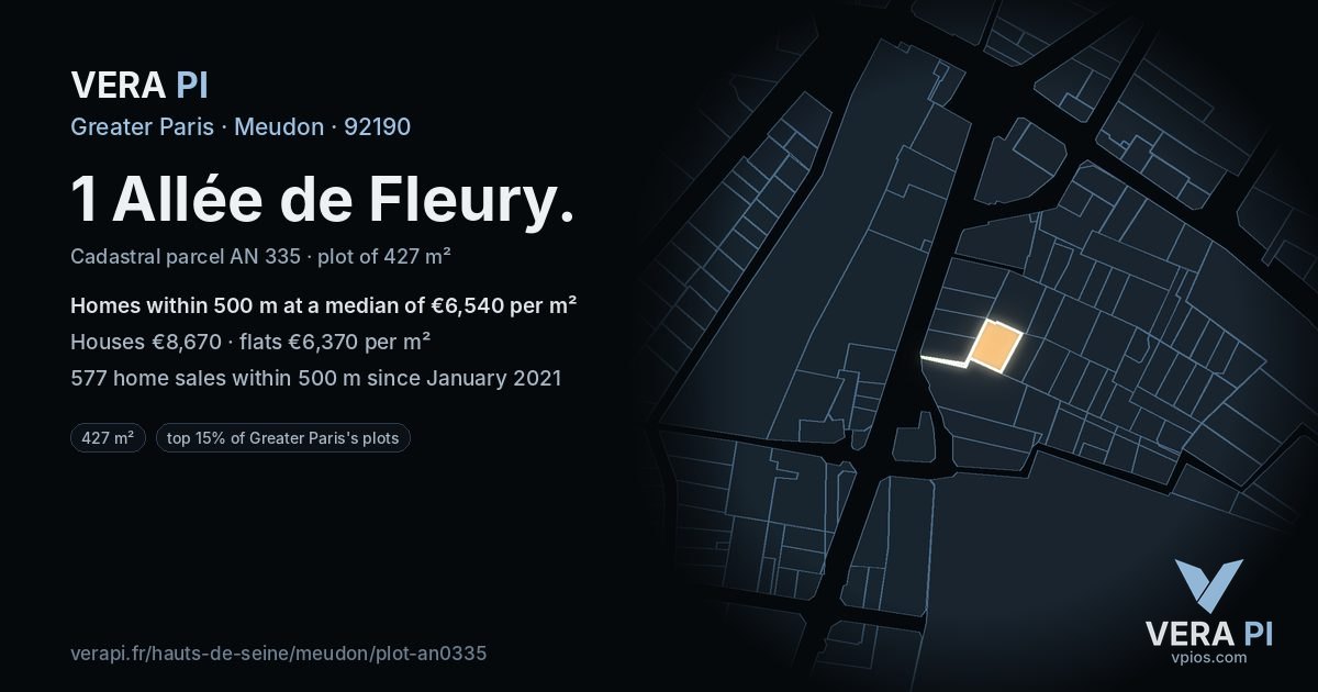 1 Allée de Fleury, Meudon at night – the plot lit, the parcels around coloured by the prices near them
