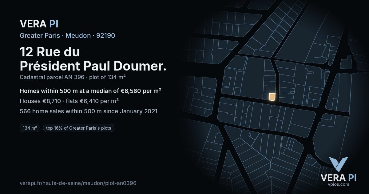 12 Rue du Président Paul Doumer, Meudon at night – the plot lit, the parcels around coloured by the prices near them