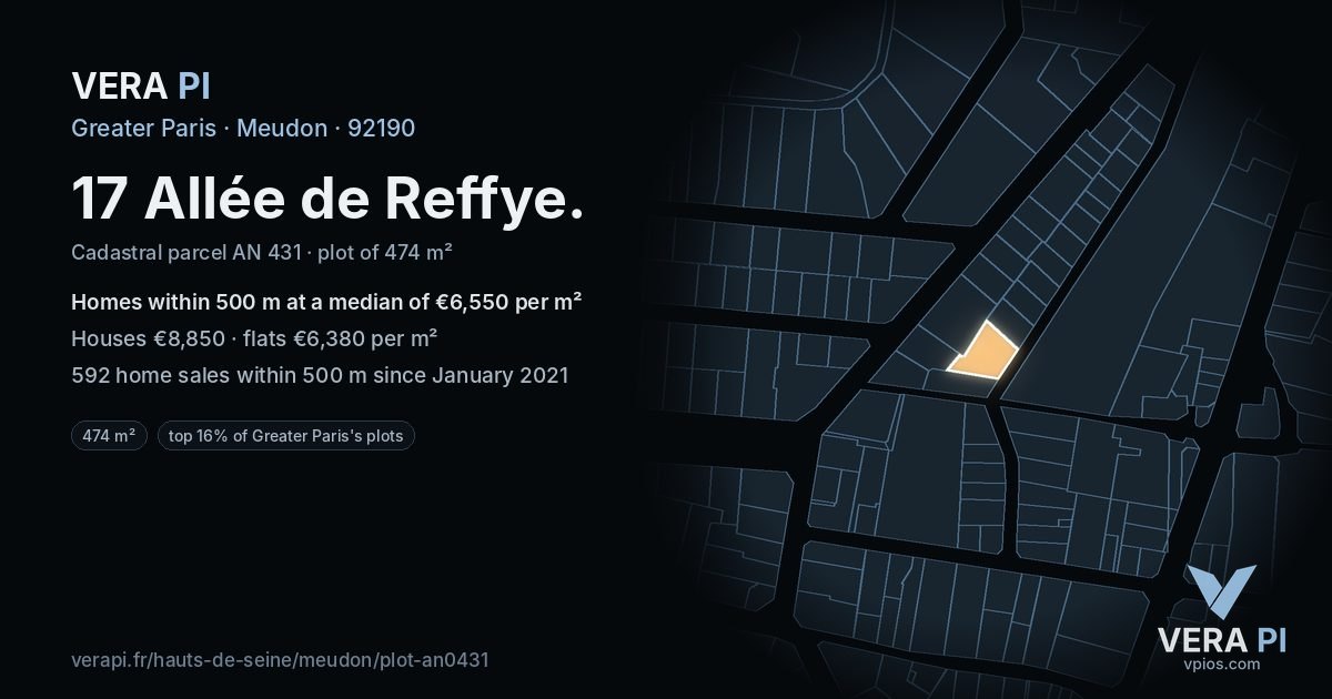 17 Allée de Reffye, Meudon at night – the plot lit, the parcels around coloured by the prices near them