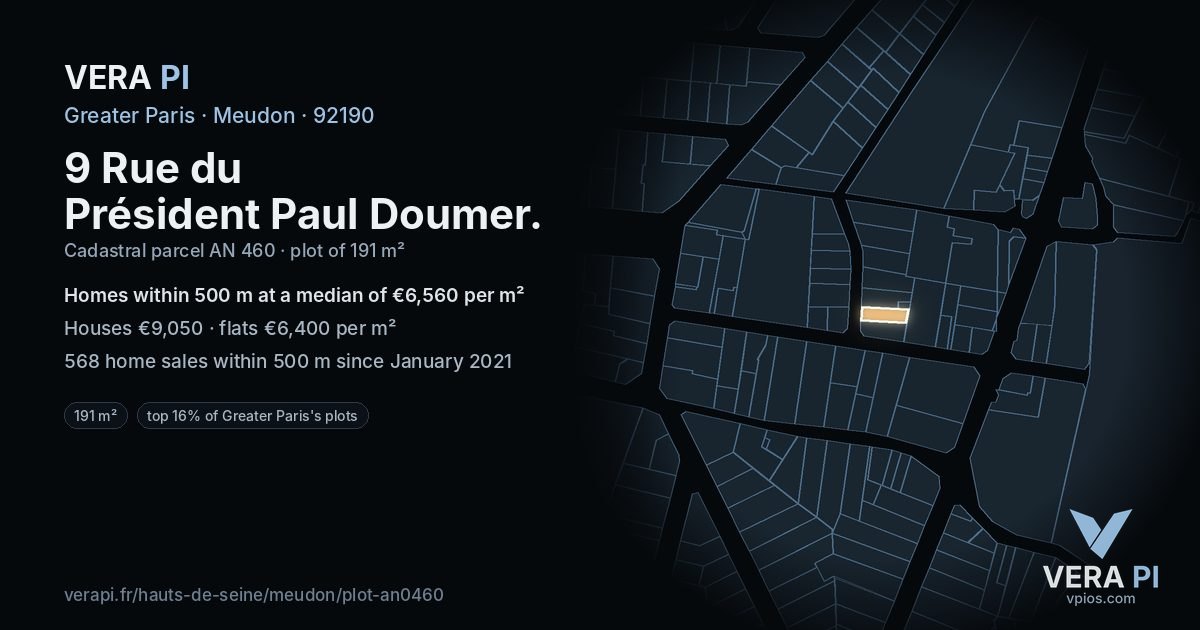 9 Rue du Président Paul Doumer, Meudon at night – the plot lit, the parcels around coloured by the prices near them